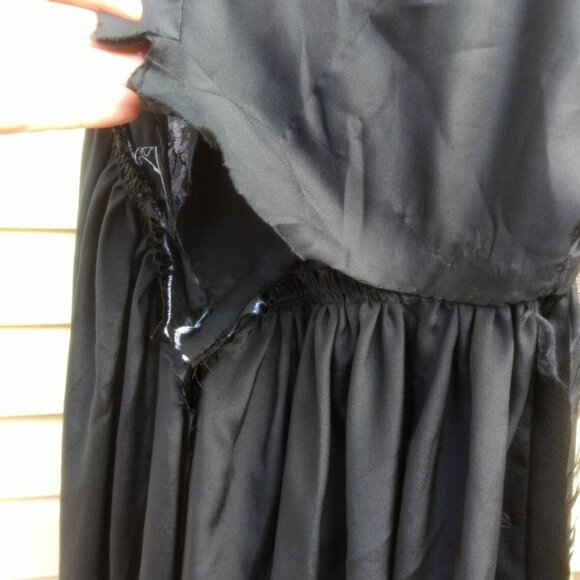 Vintage Formal Dress 31"B Black Satin Bows White Lace Puff Sleeves Evening Gown - Picture 11 of 11